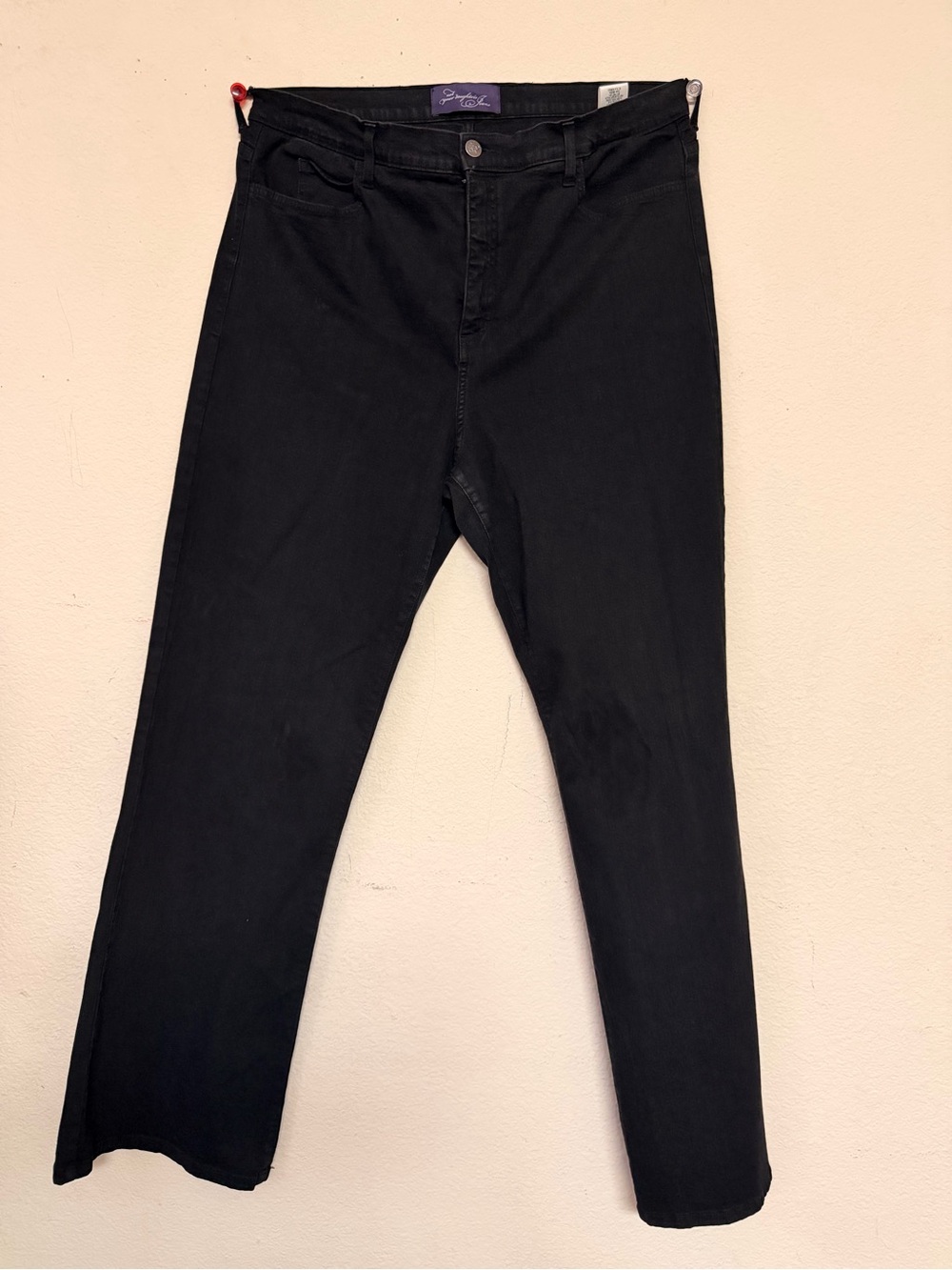 NYDJ Straight Leg Jeans in Black